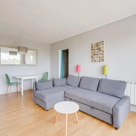 Apartment Tres Bel Climatise Au Coeur De Cauderan