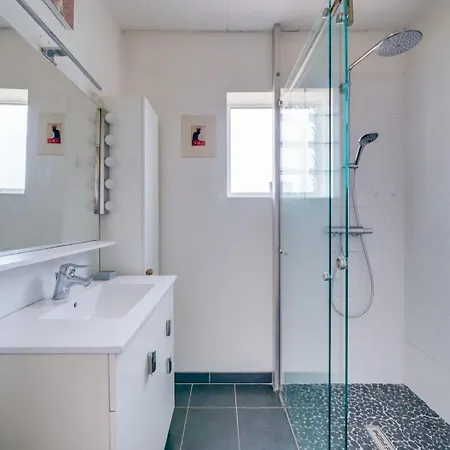 Apartment Tres Bel Climatise Au Coeur De Cauderan